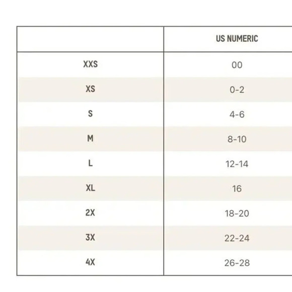 Skims Fits Everybody Cropped Cami Black Onyx Size XL Women's New Lightweight - Picture 6 of 7